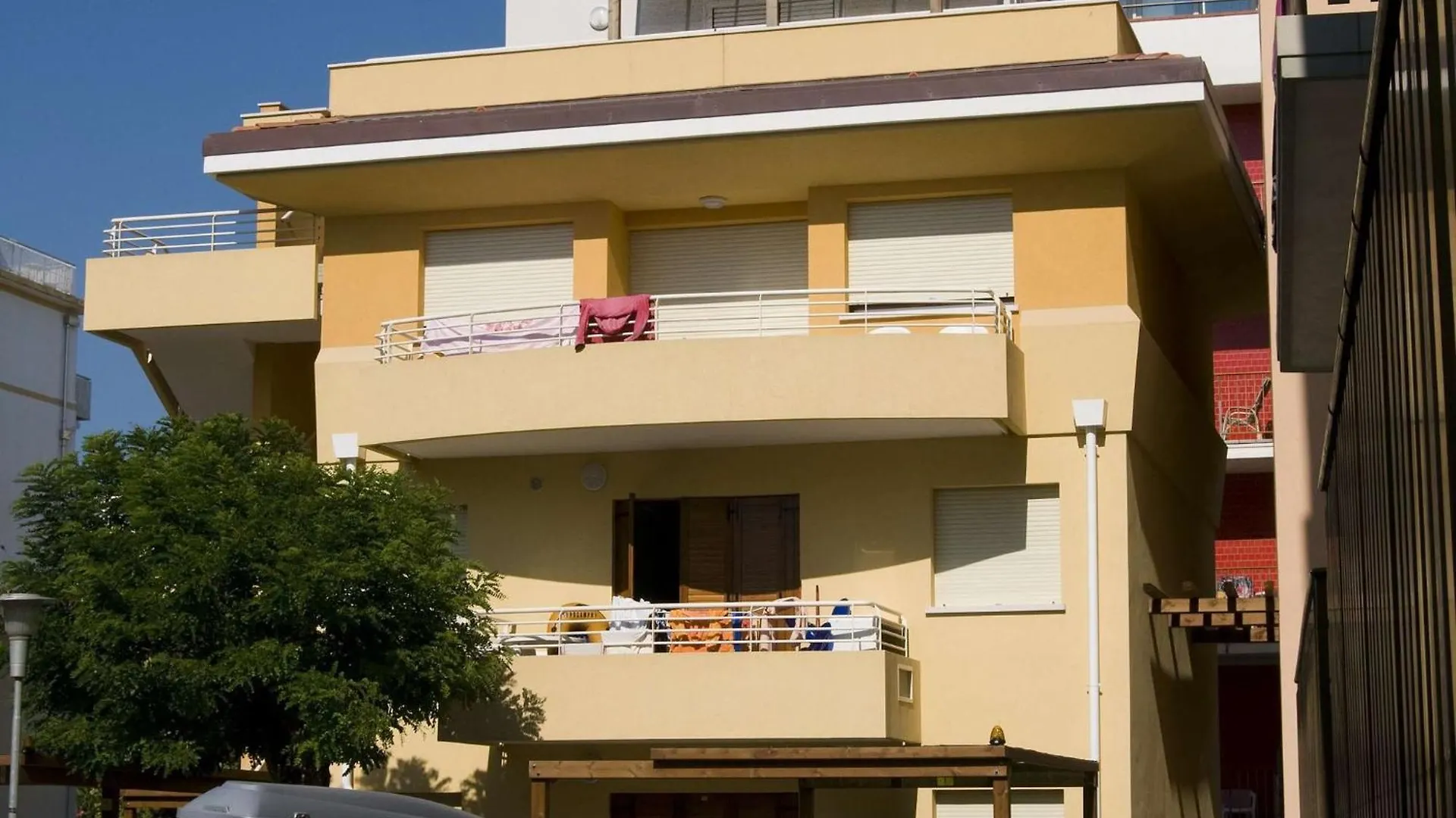 Enjoy Bibione From Our Balcony - Beahost Apartment